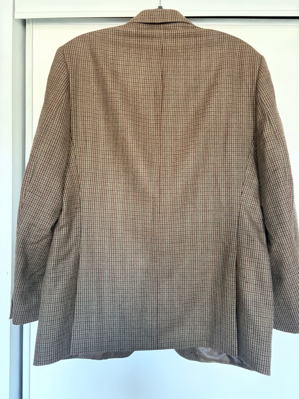 Lauren Ralph Lauren Men's Tan & Brown Houndstooth Sport Coat - Picture 2 of 8